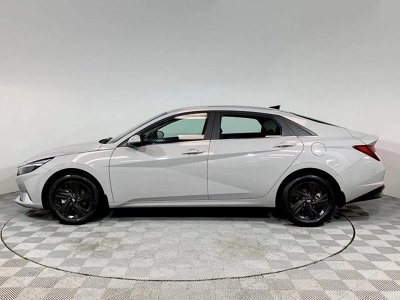 Elantra