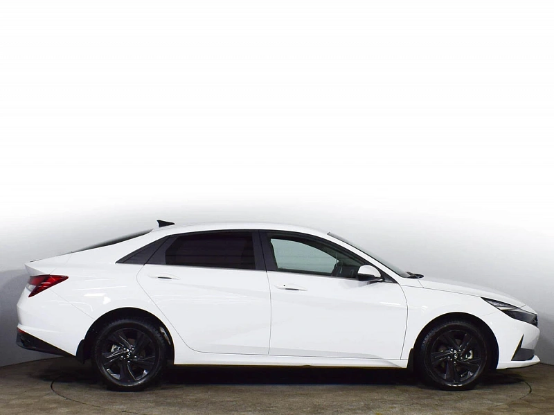 Elantra