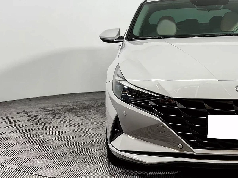 Elantra