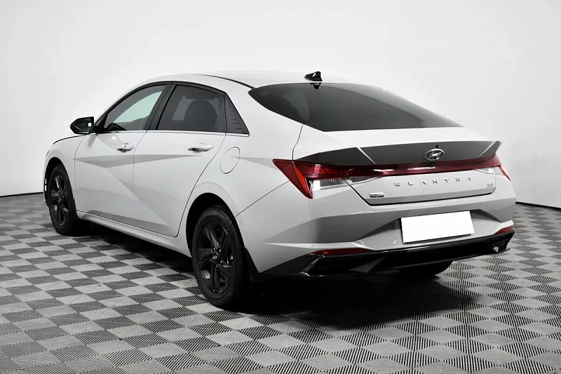Elantra