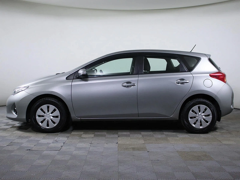 Auris