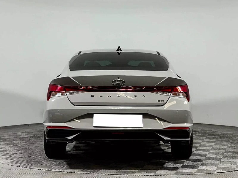 Elantra