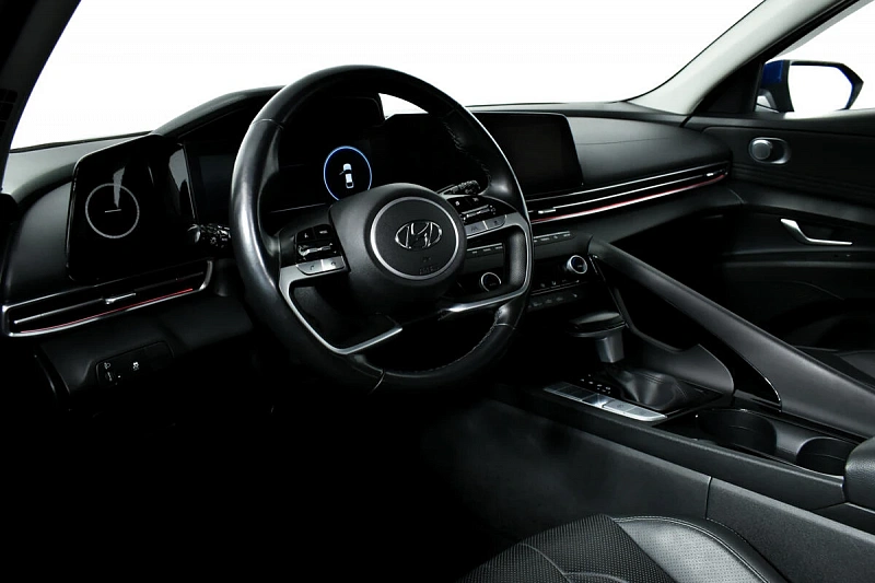 Elantra