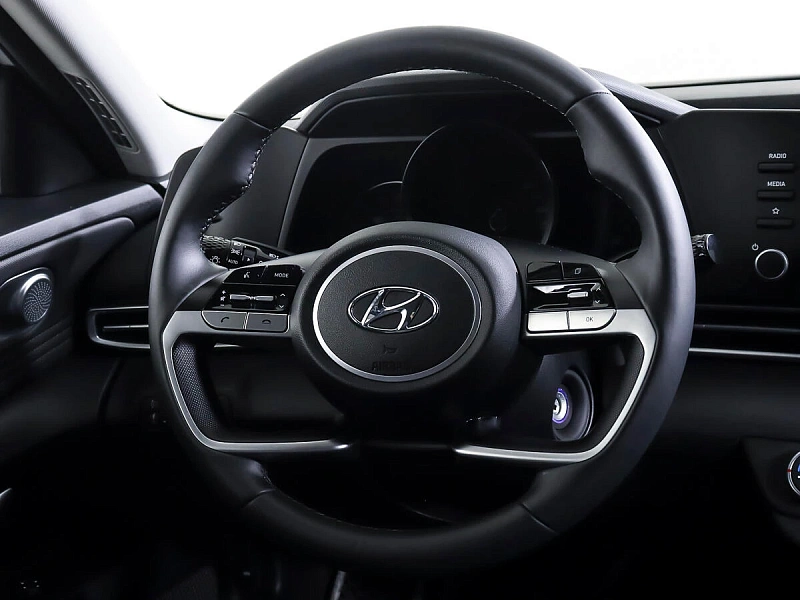 Elantra