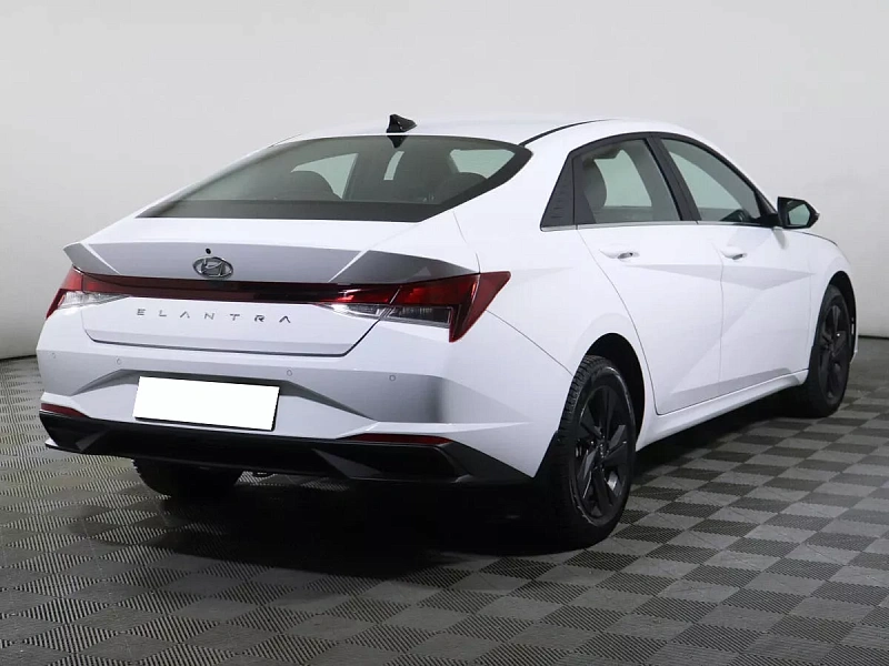 Elantra