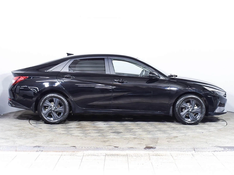 Elantra