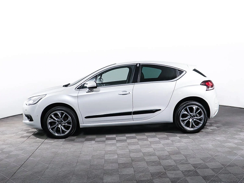 DS4