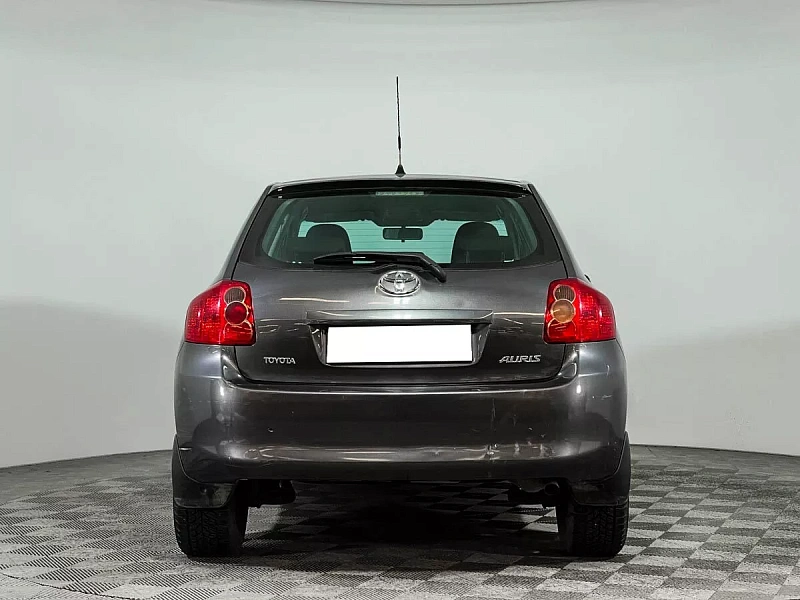 Auris