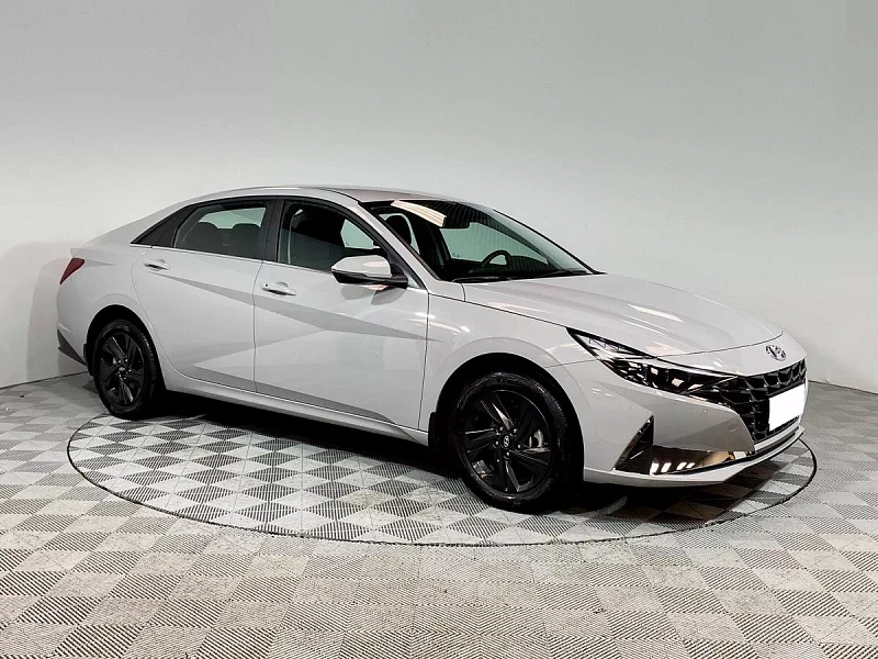 Elantra