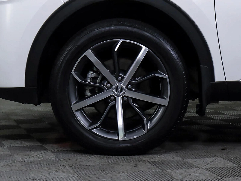 F7x