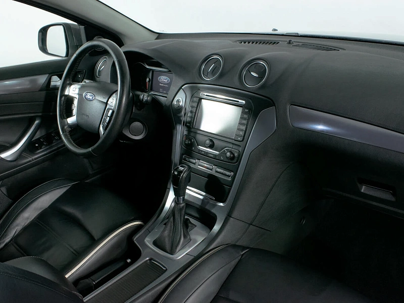 Mondeo
