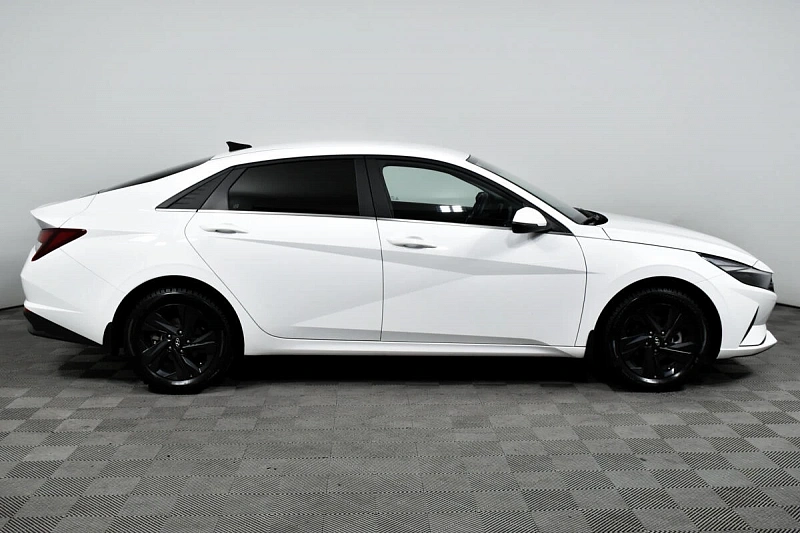 Elantra