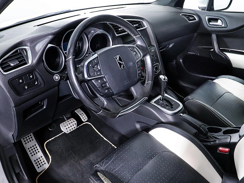 DS4