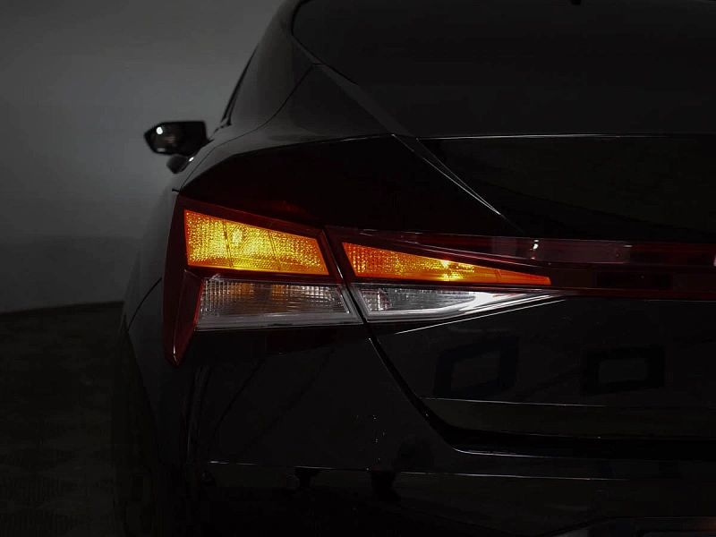 Elantra