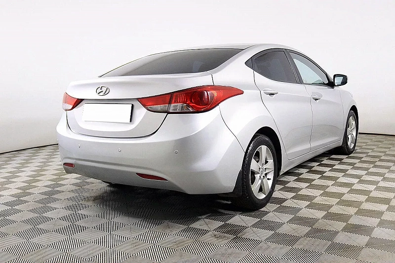 Elantra