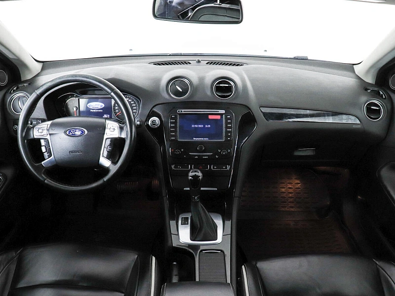 Mondeo