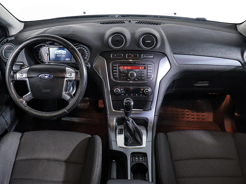 Mondeo