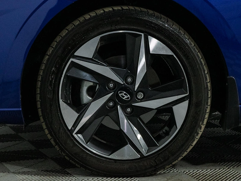 Elantra