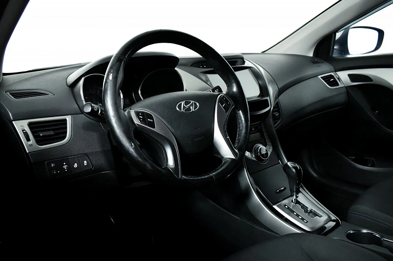 Elantra