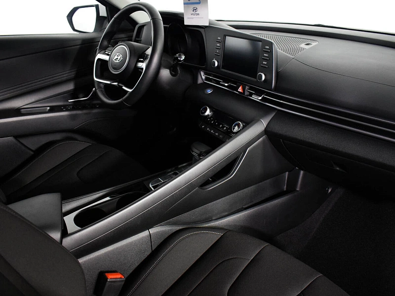 Elantra