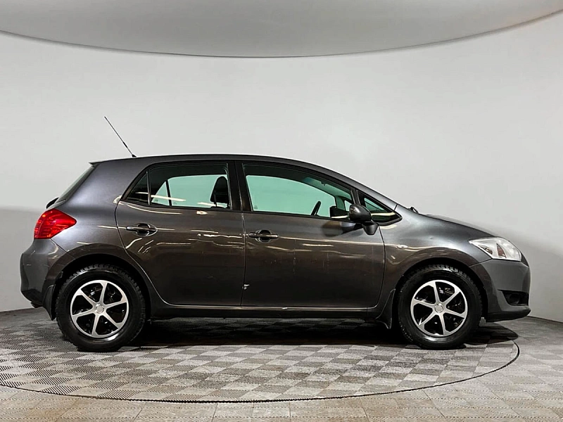 Auris