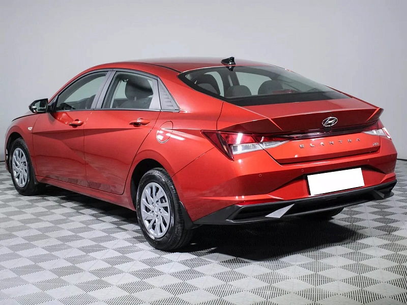 Elantra