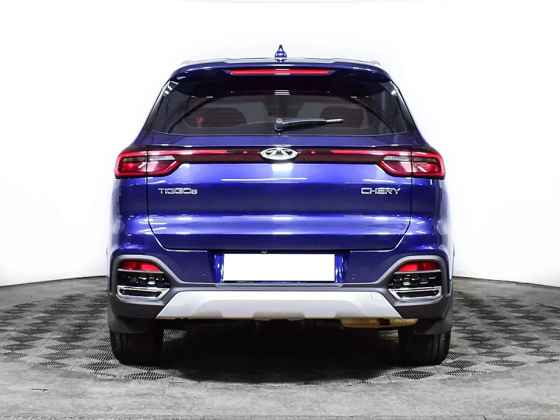 Tiggo 8