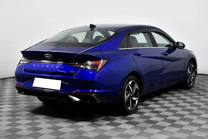 Elantra