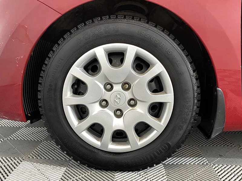 i30