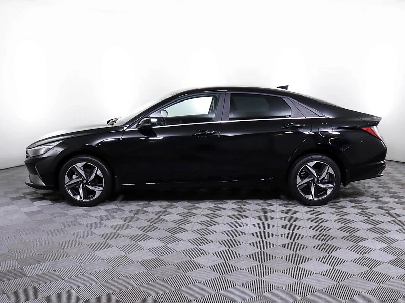 Elantra