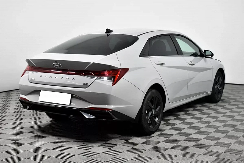 Elantra