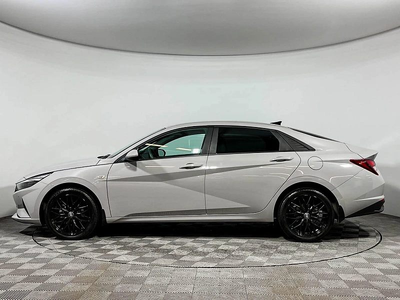 Elantra