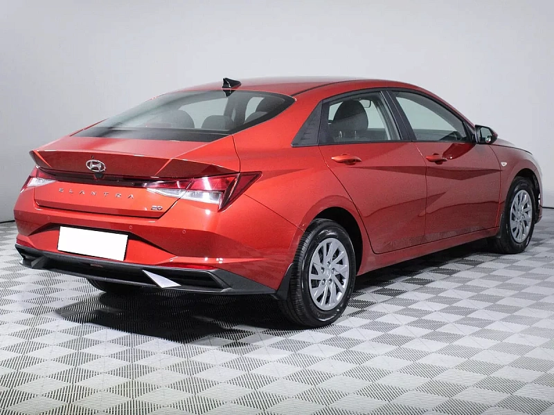 Elantra