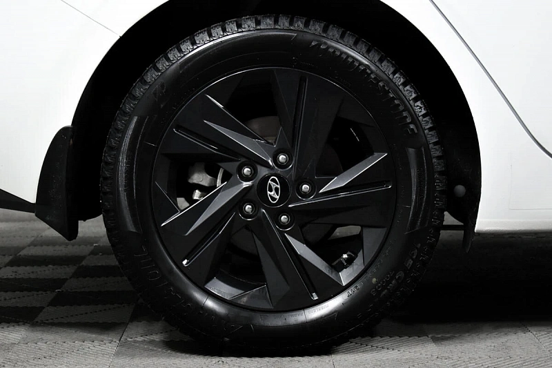 Elantra
