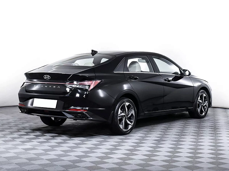 Elantra