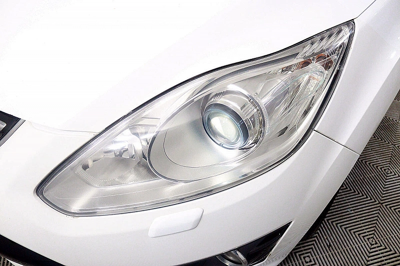 C-MAX