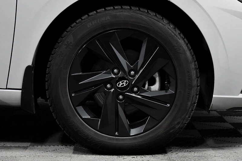 Elantra