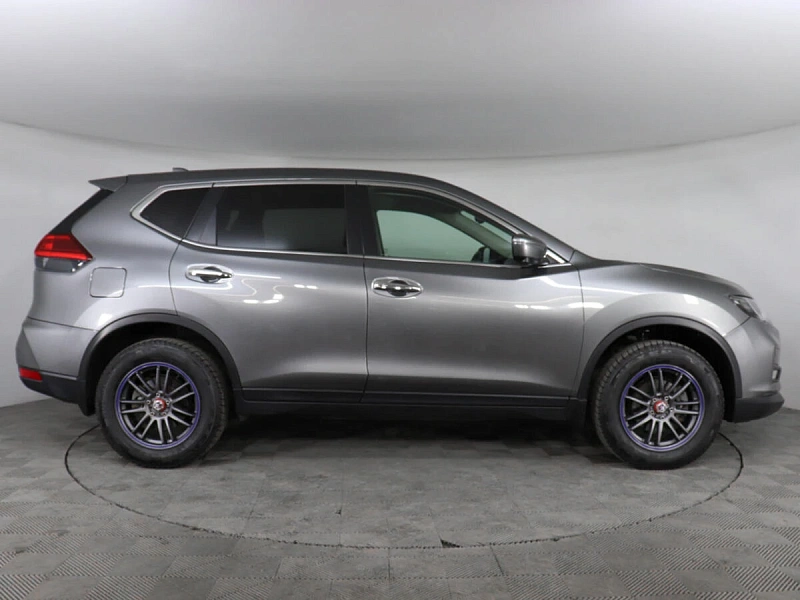 X-Trail