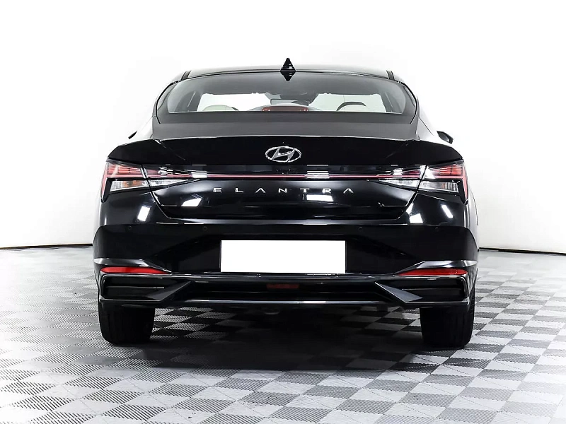 Elantra