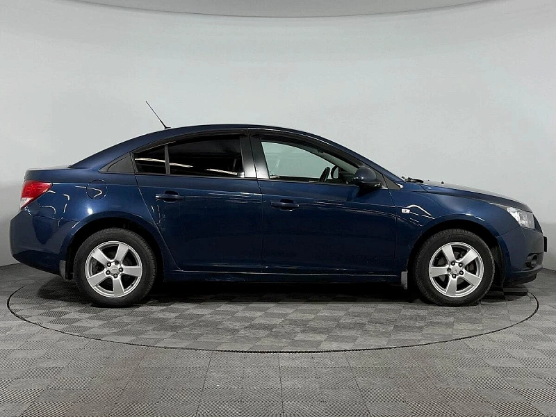 Cruze