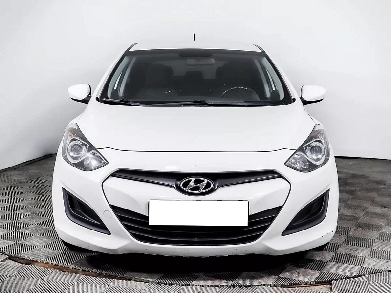 i30
