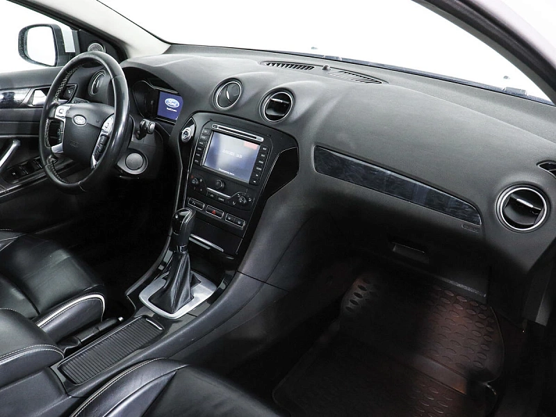Mondeo