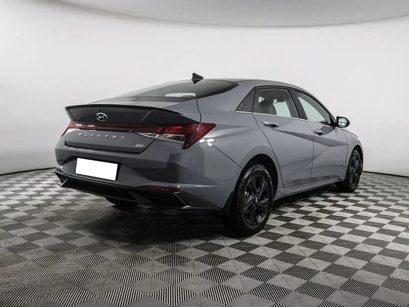 Elantra