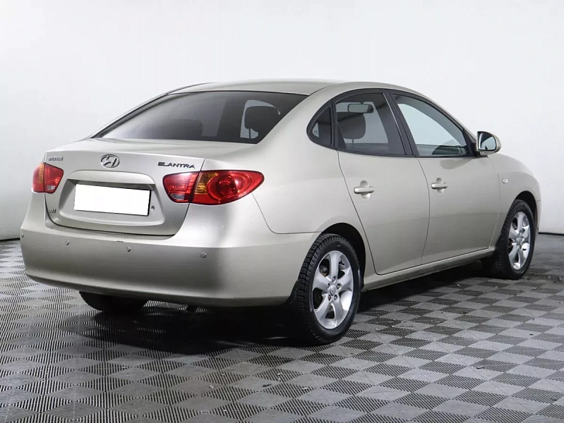 Elantra