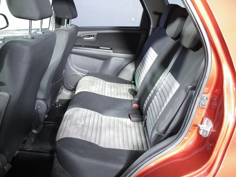 SX4