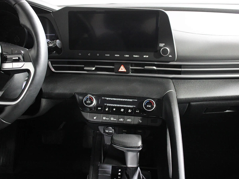Elantra