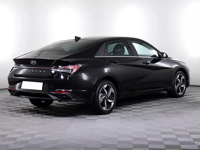 Elantra