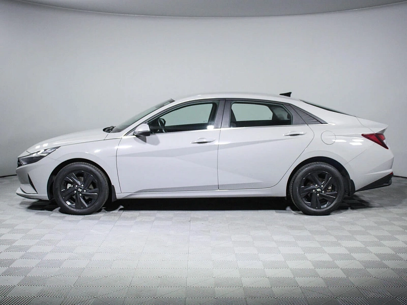 Elantra