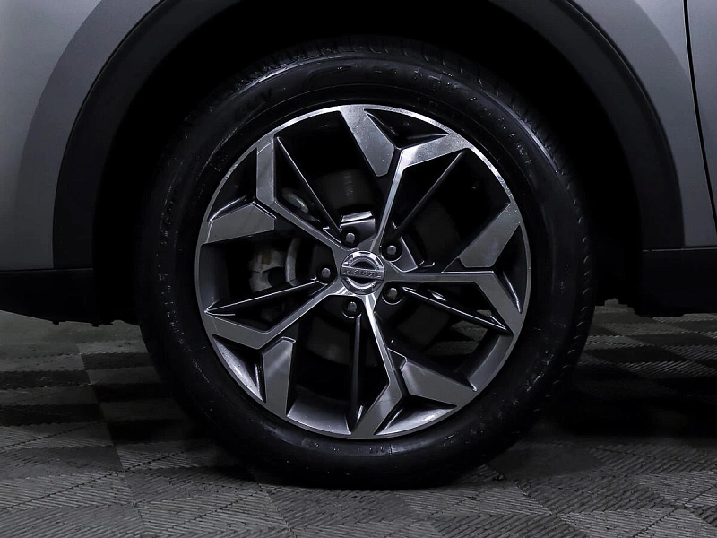 F7x