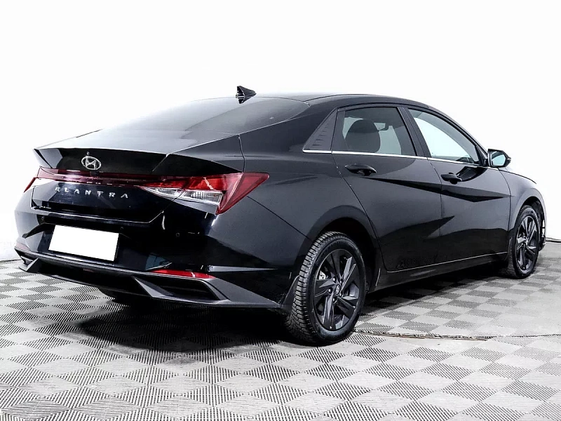 Elantra